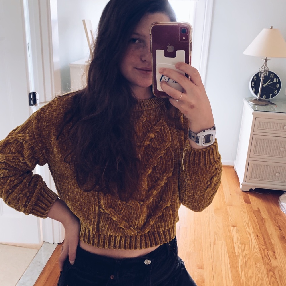 Forever 21 cropped sweater